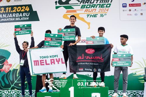 Race photo from Arutmin Borneo Run 2024