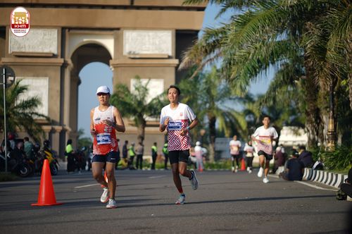 Race photo from Kediri Half Marathon 2024