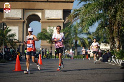 Race photo from Kediri Half Marathon 2024