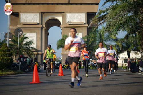 Race photo from Kediri Half Marathon 2024