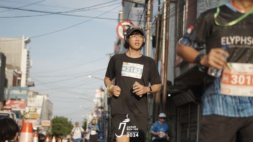 Race photo from Jabar Run 10K 2024