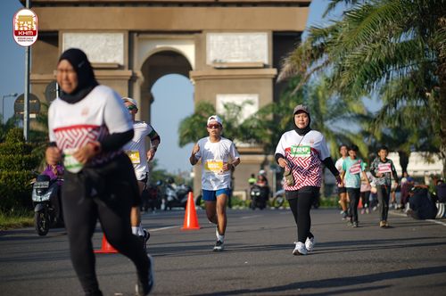 Race photo from Kediri Half Marathon 2024