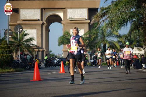 Race photo from Kediri Half Marathon 2024