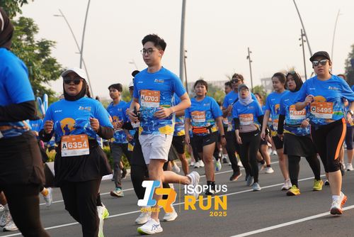 Race photo from ISOPLUS RUN 2025 - JAKARTA