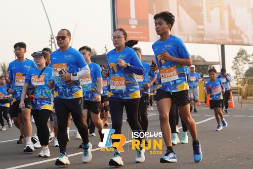 Race photo from ISOPLUS RUN 2025 - JAKARTA