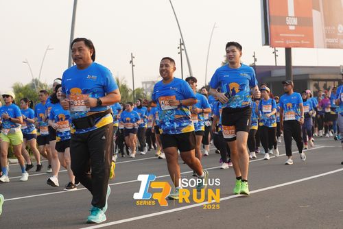 Race photo from ISOPLUS RUN 2025 - JAKARTA