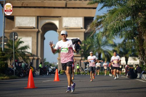 Race photo from Kediri Half Marathon 2024