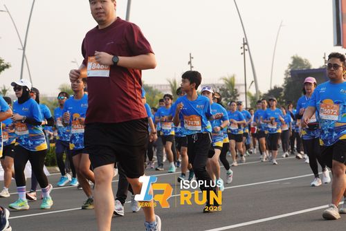 Race photo from ISOPLUS RUN 2025 - JAKARTA
