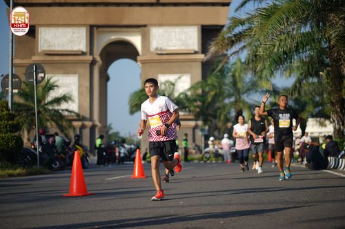 Race photo from Kediri Half Marathon 2024