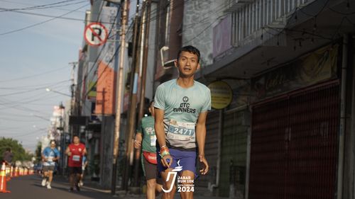 Race photo from Jabar Run 10K 2024