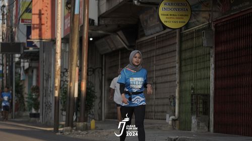 Race photo from Jabar Run 10K 2024