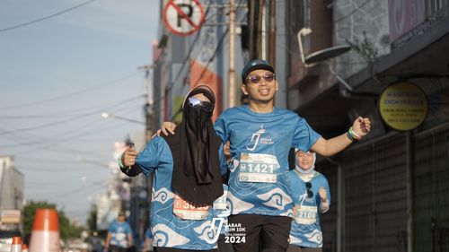Race photo from Jabar Run 10K 2024