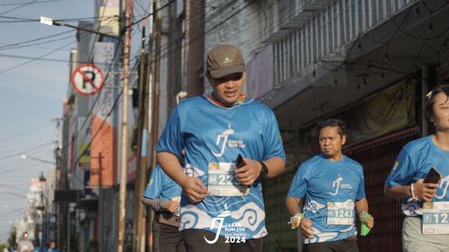 Race photo from Jabar Run 10K 2024