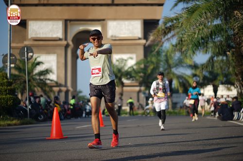 Race photo from Kediri Half Marathon 2024
