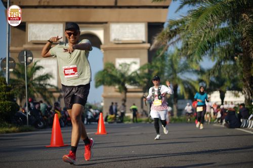 Race photo from Kediri Half Marathon 2024