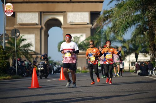 Race photo from Kediri Half Marathon 2024