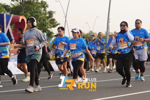 Race photo from ISOPLUS RUN 2025 - JAKARTA