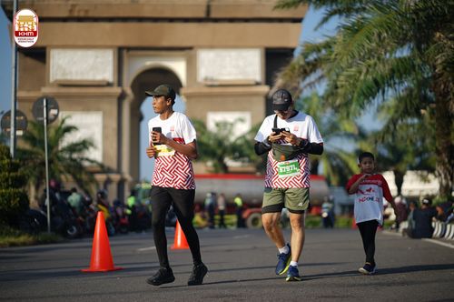 Race photo from Kediri Half Marathon 2024
