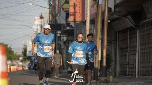 Race photo from Jabar Run 10K 2024