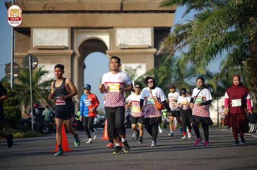 Race photo from Kediri Half Marathon 2024