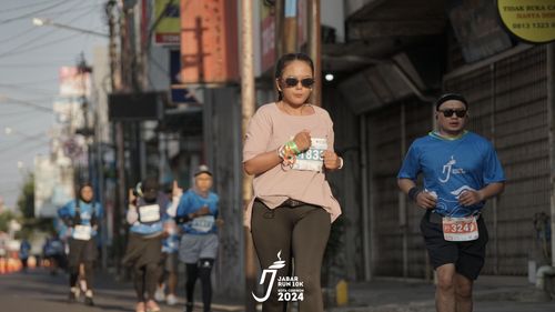 Race photo from Jabar Run 10K 2024