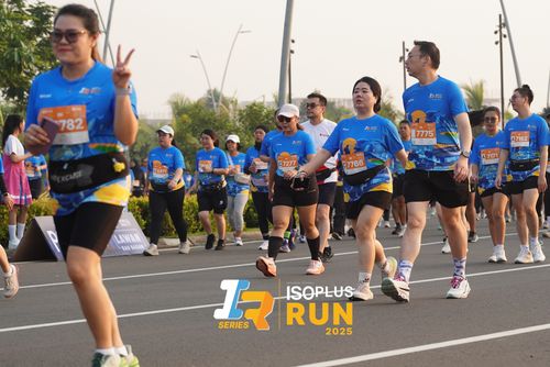 Race photo from ISOPLUS RUN 2025 - JAKARTA