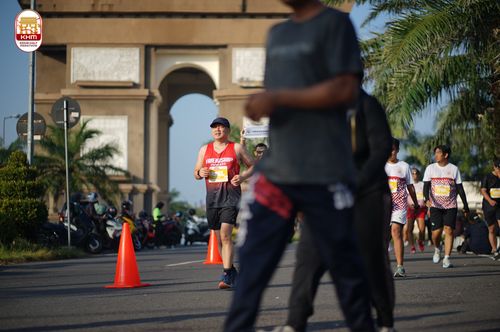 Race photo from Kediri Half Marathon 2024