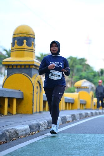 Race photo from KEMLU RUN 2025