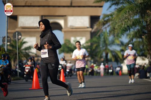 Race photo from Kediri Half Marathon 2024