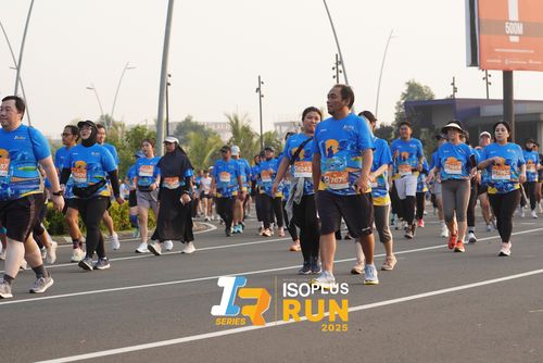 Race photo from ISOPLUS RUN 2025 - JAKARTA