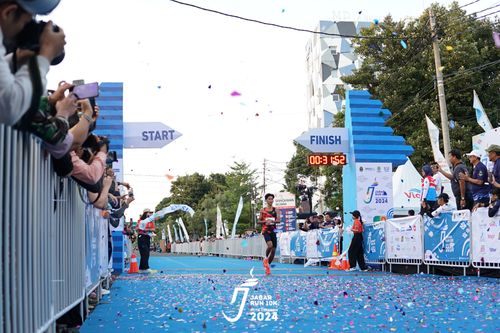 Race photo from Jabar Run 10K 2024