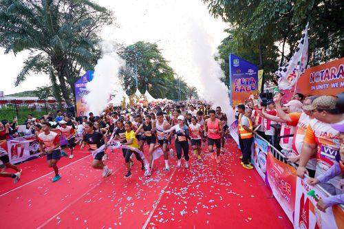Race photo from NOTARACE 2025
