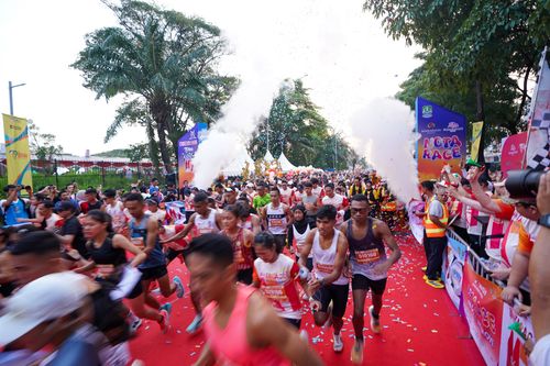 Race photo from NOTARACE 2025