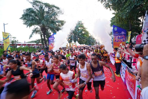 Race photo from NOTARACE 2025