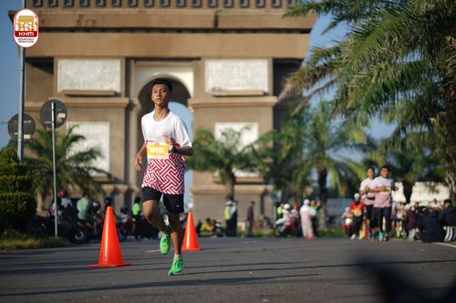 Race photo from Kediri Half Marathon 2024