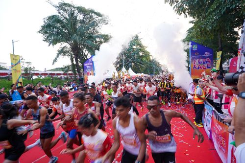 Race photo from NOTARACE 2025
