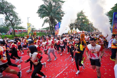Race photo from NOTARACE 2025