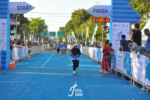 Race photo from Jabar Run 10K 2024