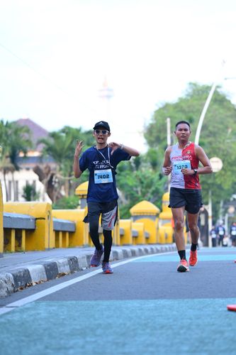 Race photo from KEMLU RUN 2025