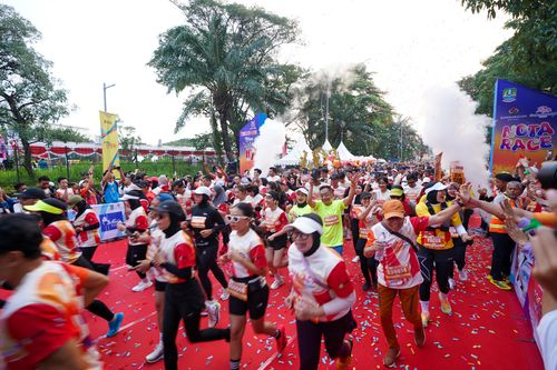 Race photo from NOTARACE 2025
