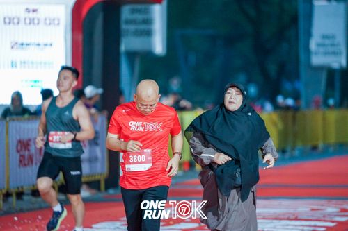 Race photo from ONE RUN 10K 2025