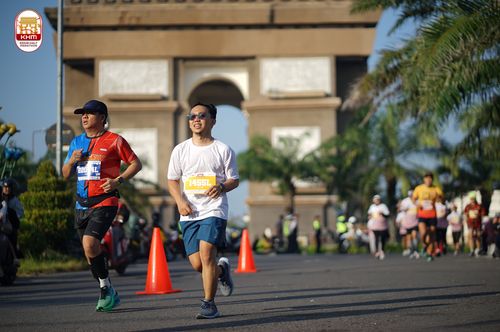 Race photo from Kediri Half Marathon 2024