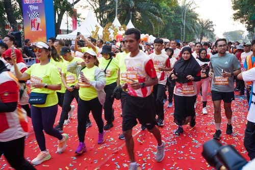 Race photo from NOTARACE 2025