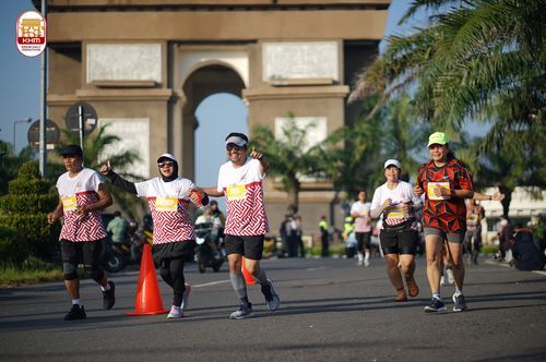 Race photo from Kediri Half Marathon 2024