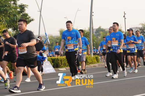 Race photo from ISOPLUS RUN 2025 - JAKARTA