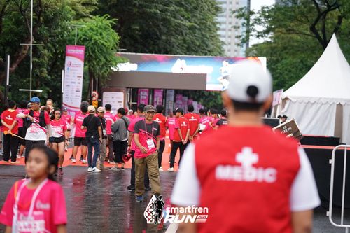 Race photo from Smartfren Run 2024
