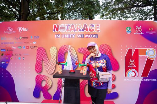 Race photo from NOTARACE 2025