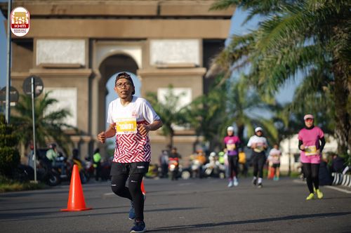Race photo from Kediri Half Marathon 2024