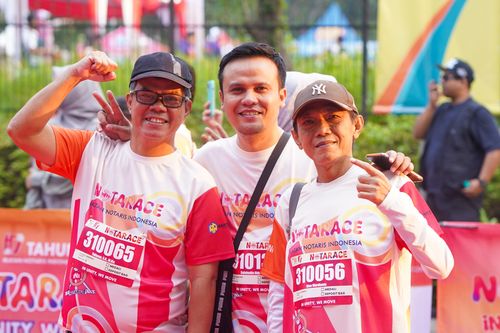 Race photo from NOTARACE 2025