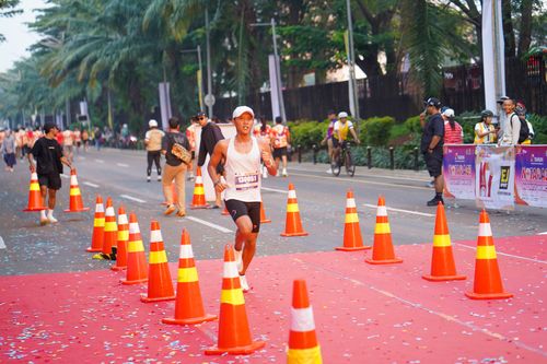 Race photo from NOTARACE 2025